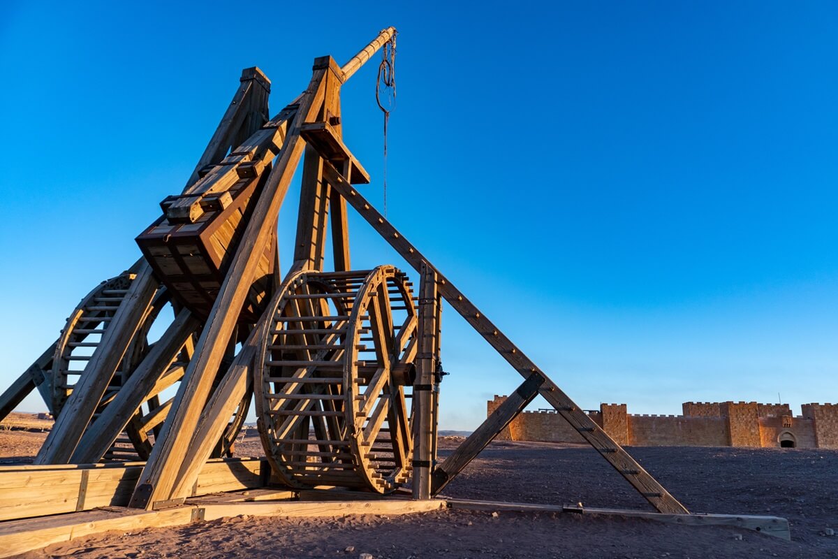 A trebuchet catapult